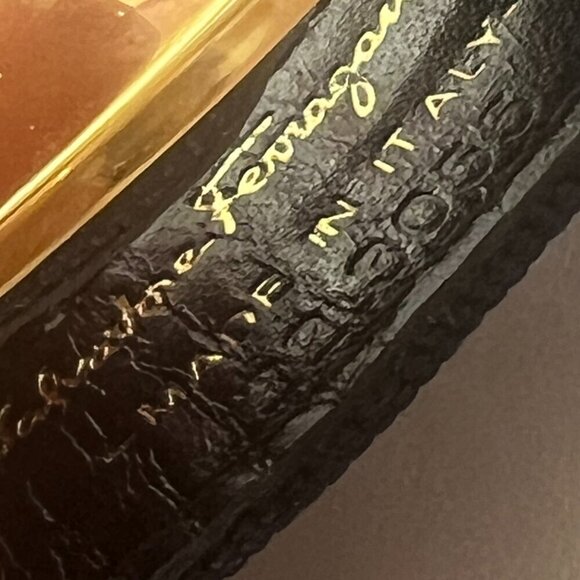 Ferragamo Timeless Vara Bow Key Chain Gift Navy Gold Logo NWOT - Picture 5 of 6